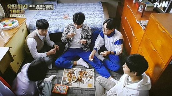 봉이치킨 이미지