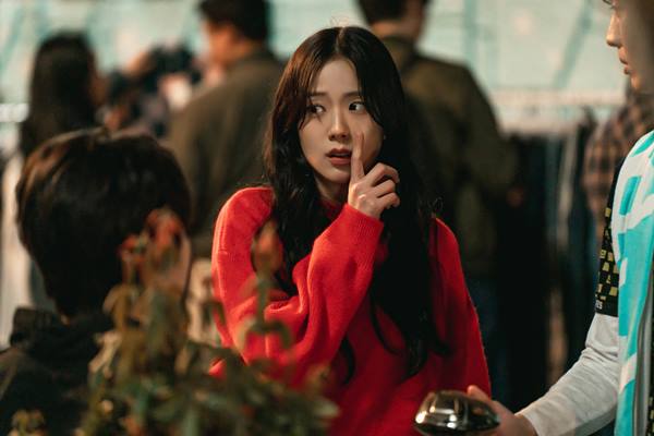 블랙핑크 지수, '뉴토피아'에 독 아닌 꽃 될 조짐 [여의도스트리밍] - 뉴스 썸네일 이미지