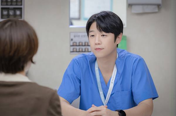 '<b>언슬전</b>' 슈퍼맨 <b>정준원</b>과 아이들! 그토록 기다렸던 휴머니즘 [여의도스...
