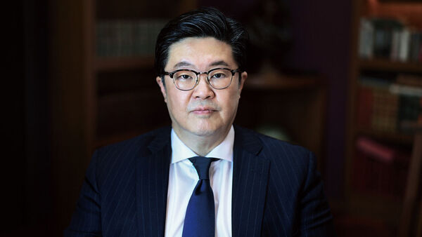 검찰, '<b>홈플러스</b> 사태' <b>김병주</b> MBK 회장 <b>압수수색</b>