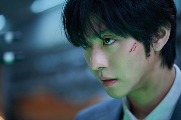 영화관 로비