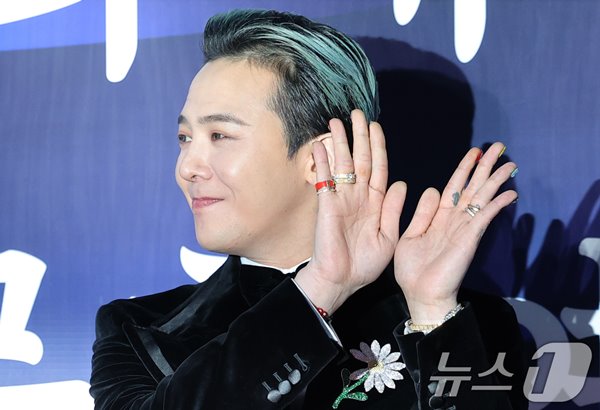 하이볼 다음은 호두과자...지드래곤식 IP 확장법 [엔터그알] - 뉴스 썸네일 이미지