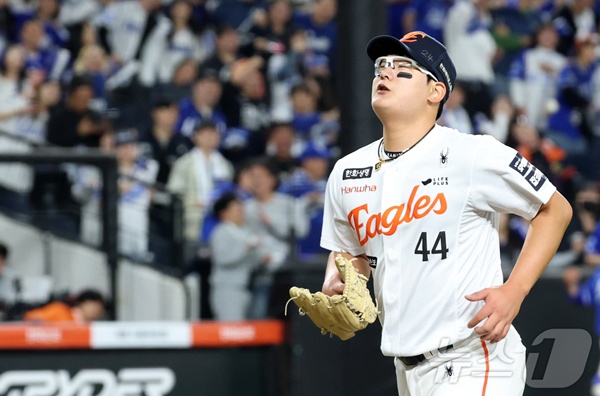 플랫폼·커머스 총동원령...CJ는 프로야구를 사랑해? [엔터코노미] - 뉴스 썸네일 이미지