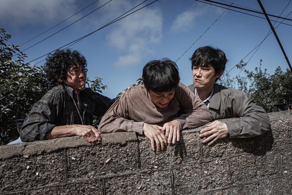 '허수아비' 감독 "시즌2 한다면 90년대 사건...작가는 또 거절" [엔터&피... - 뉴스 썸네일 이미지