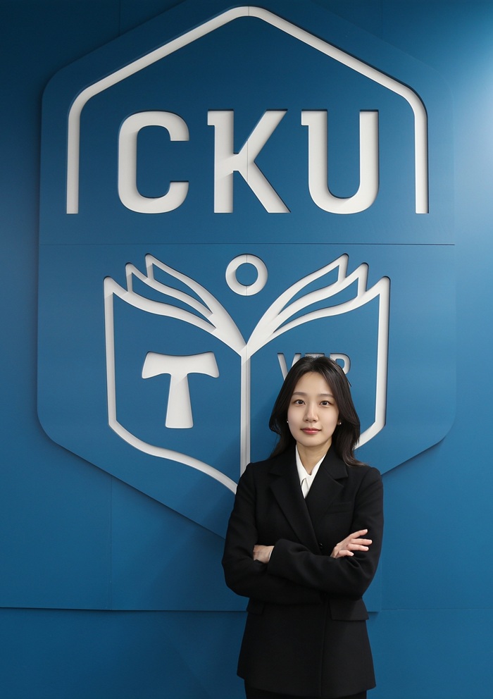임승주 가톨릭관동대 교수, "고령화 시대, 작업치료는 블루오션"[인터... - 뉴스 썸네일 이미지