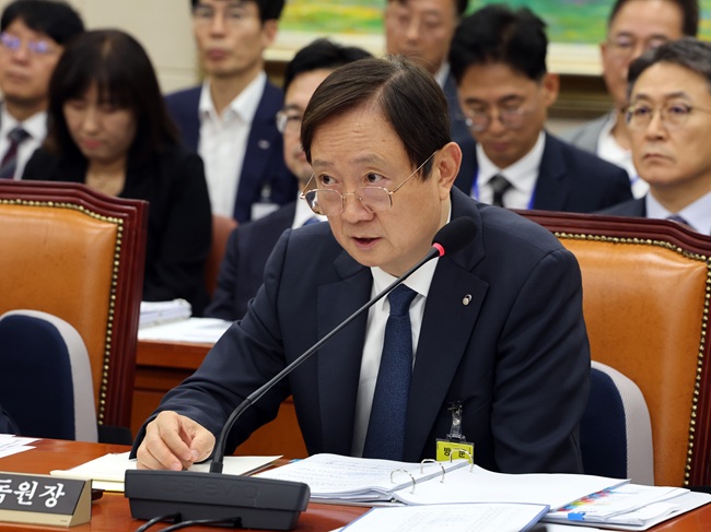 <b>이찬진 금감원장</b> "건진법사 금융권 인사 개입 의혹, 기초조사 준비"